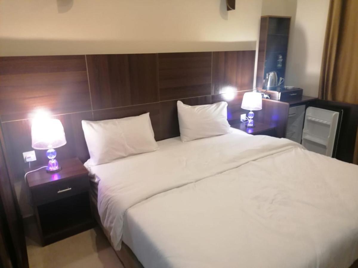 Nice View Hotel فندق الأطلالة الجميلة للعائلات فقط Akaba Exteriér fotografie
